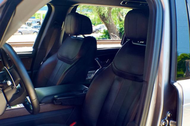 Used 2023 Land Rover Range Rover Long Wheelbase Autobiography AWD/4WD image 20