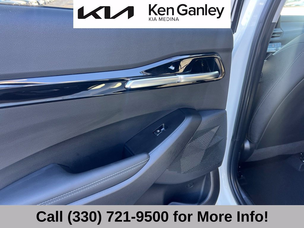 Certified 2026 Kia Seltos SX w/ SX Sunroof Package AWD/4WD image 47