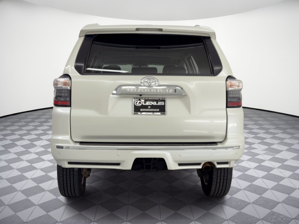 Used 2018 Toyota 4Runner Limited AWD/4WD image 11