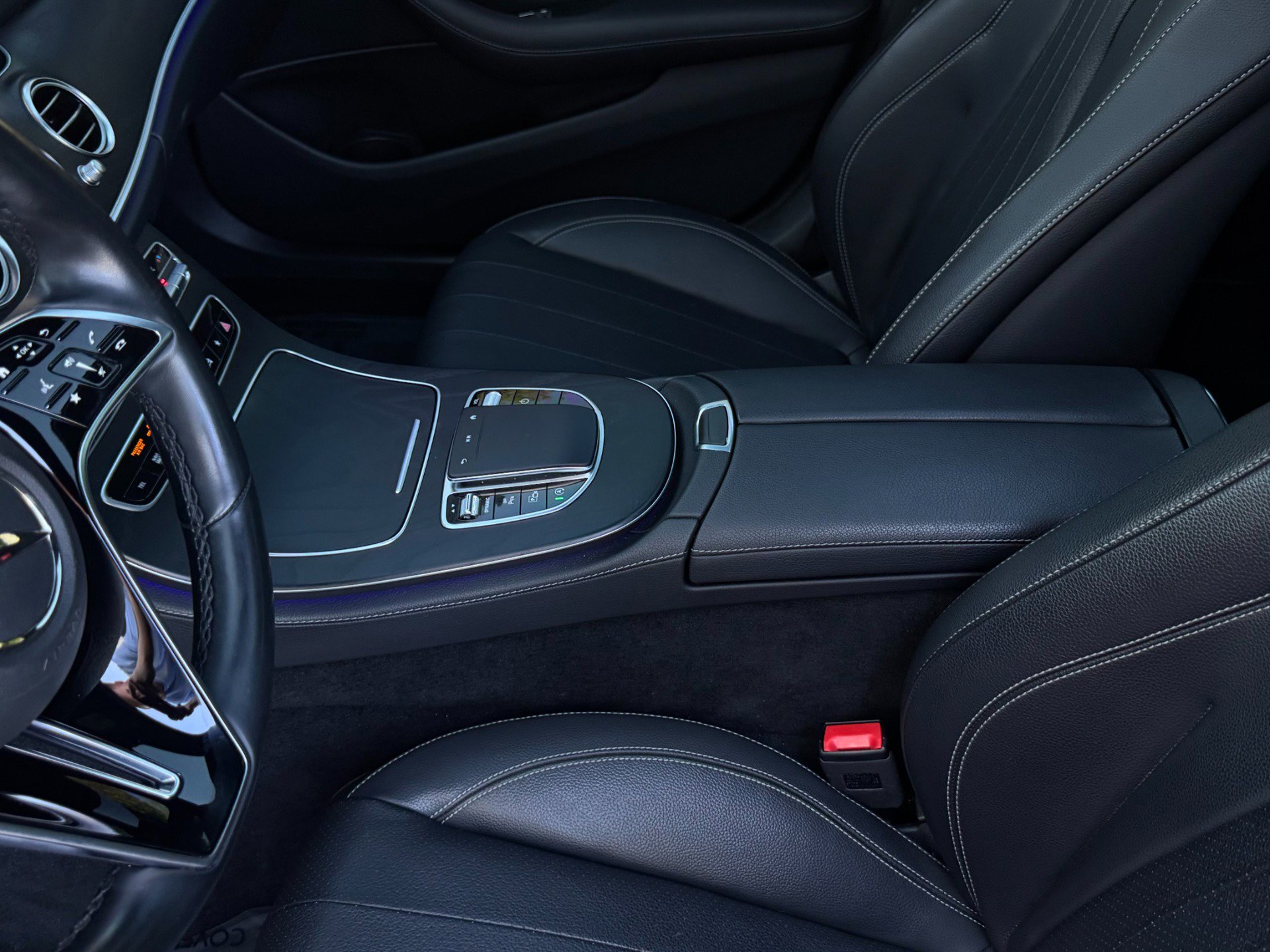 Used 2022 Mercedes-Benz E 350 Sedan image 12