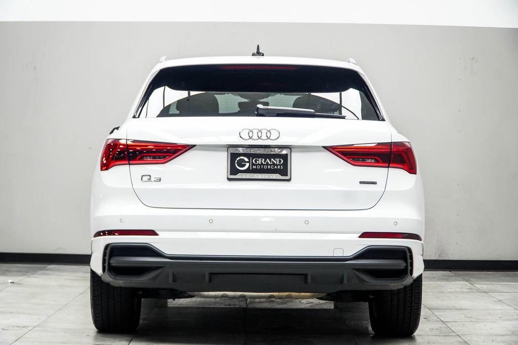 Used 2025 Audi Q3 2.0T Premium AWD/4WD image 13