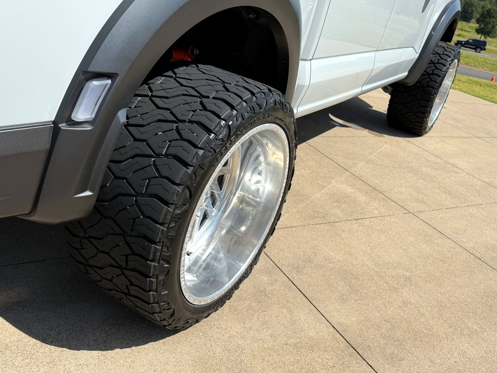 Used 2023 Ford F150 Raptor AWD/4WD image 10