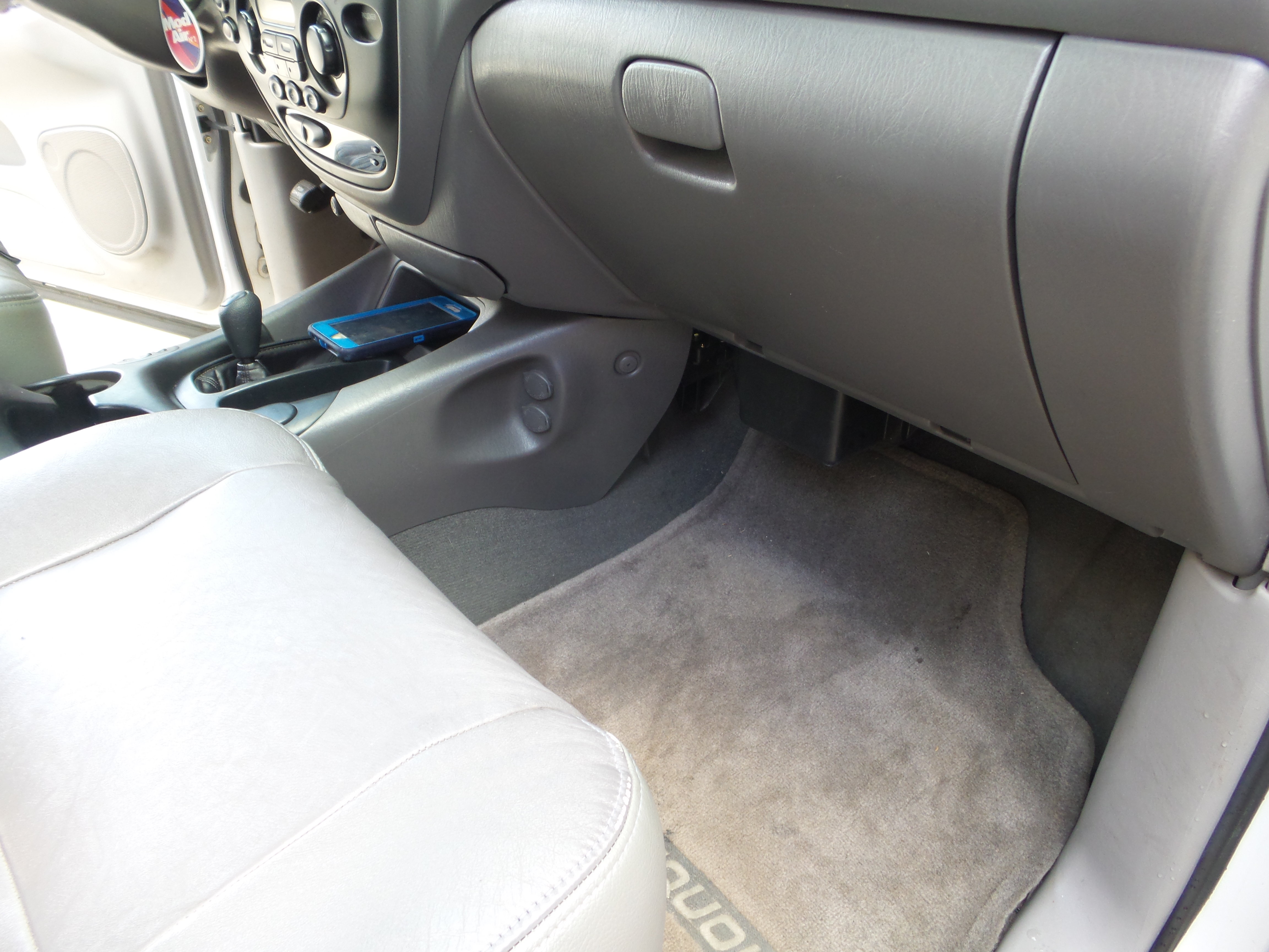 Used 2001 Toyota Sequoia SR5 AWD/4WD image 69