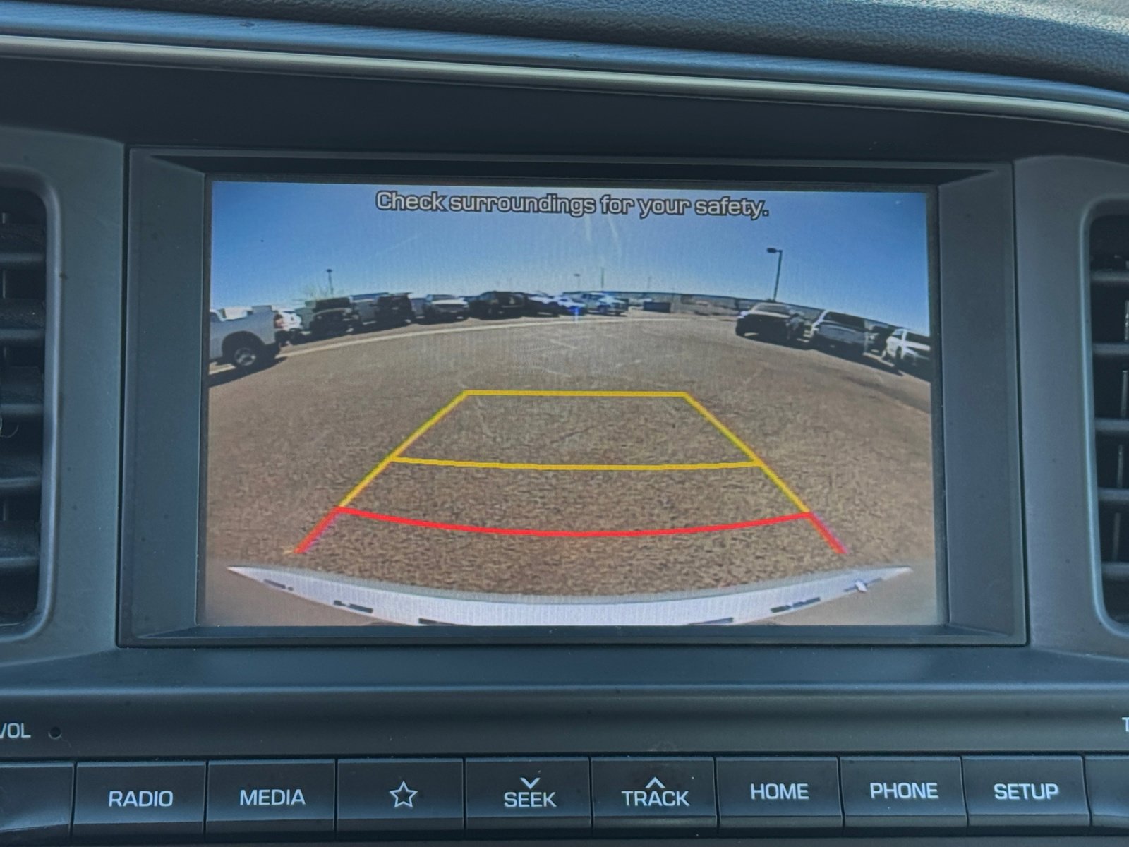 Used 2020 Hyundai Elantra SEL image 22