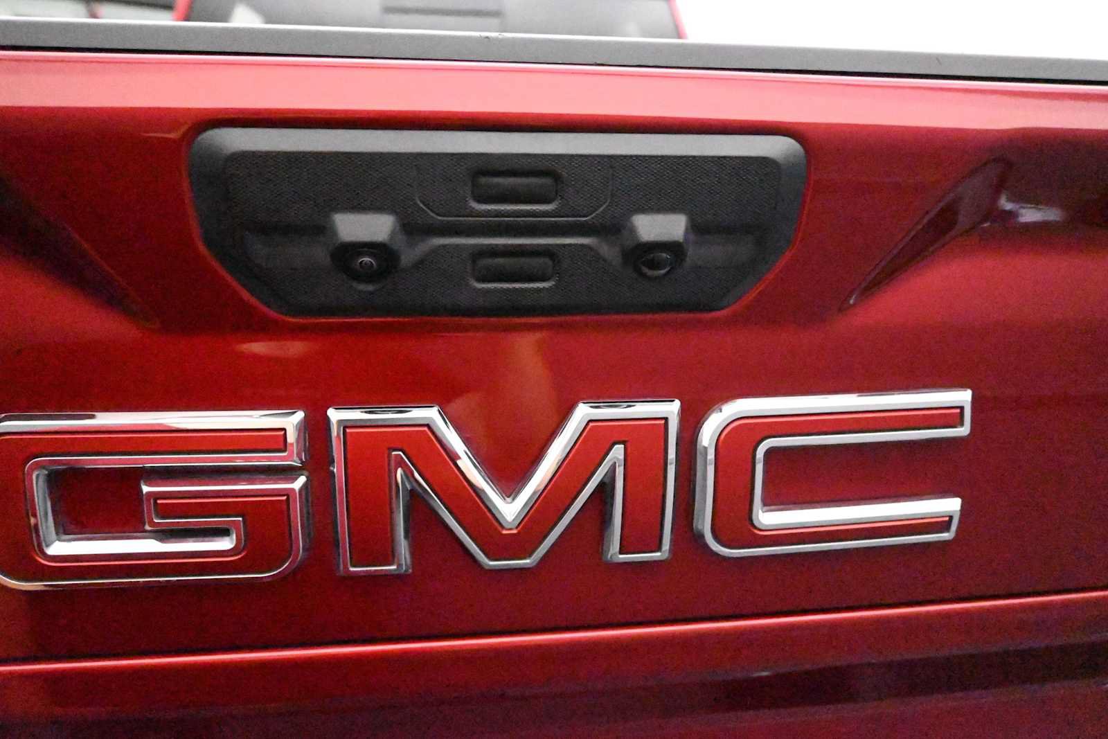 Used 2024 GMC Sierra 2500 Denali w/ Technology Package AWD/4WD image 23