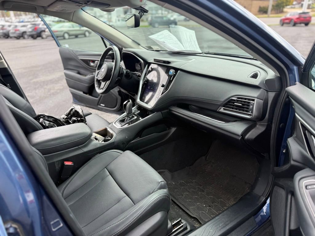 Certified 2022 Subaru Outback Limited w/ Popular Package #2 image 11