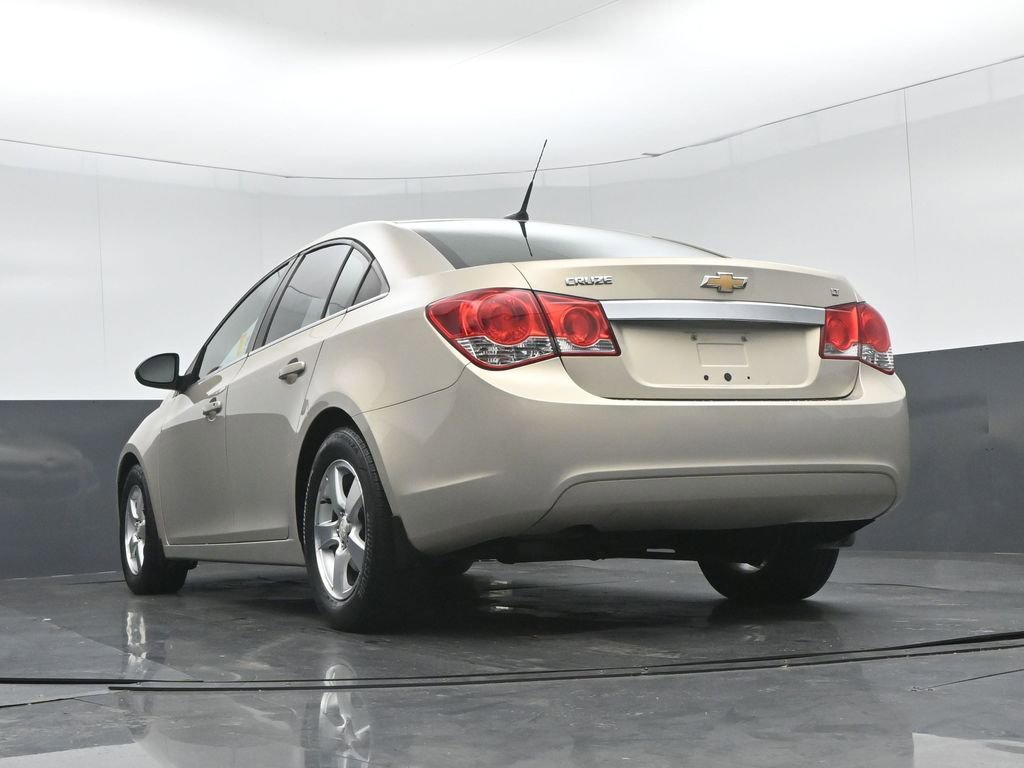 Used 2012 Chevrolet Cruze LT image 46