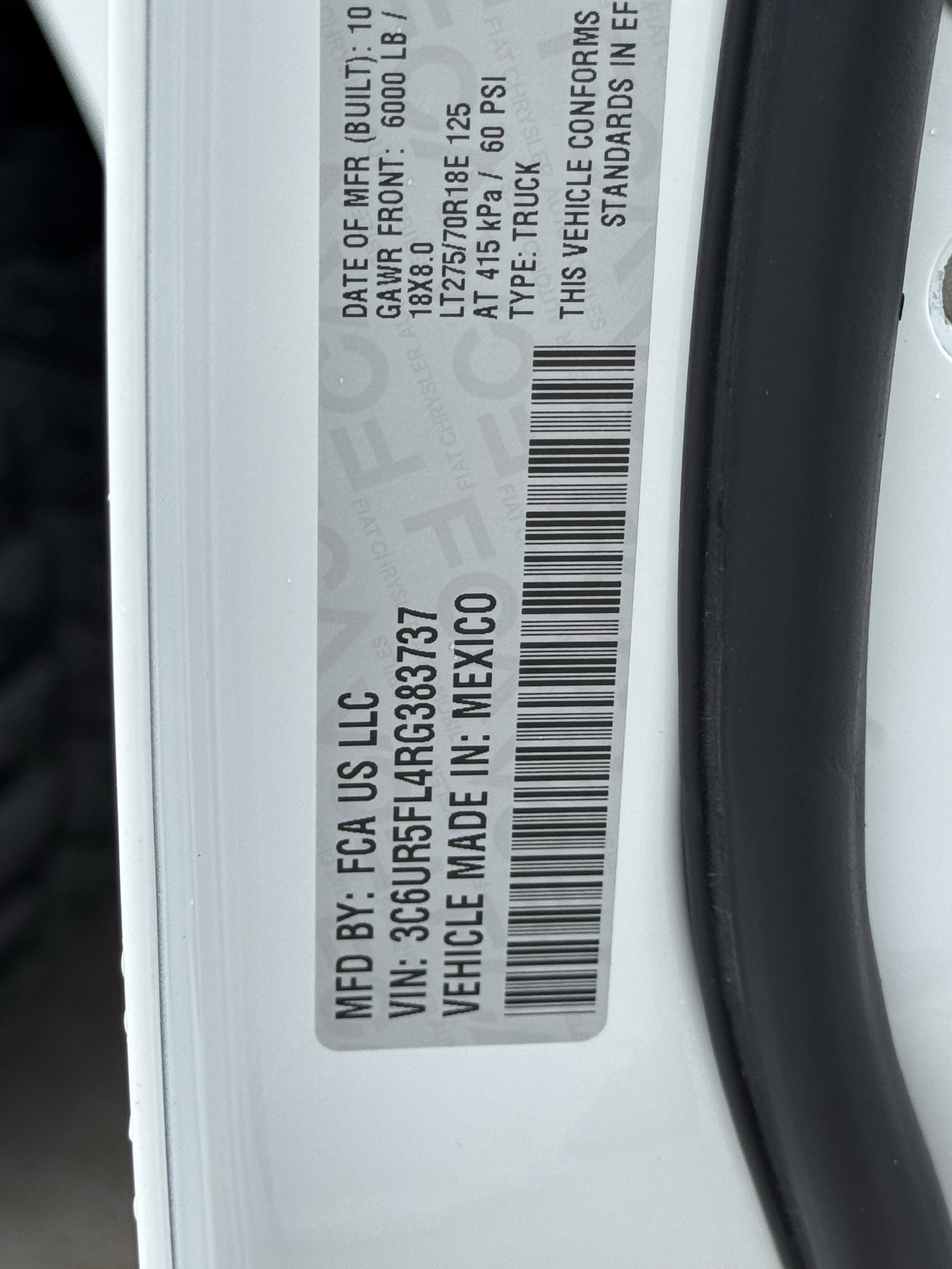 Used 2024 RAM 2500 Laramie AWD/4WD image 33
