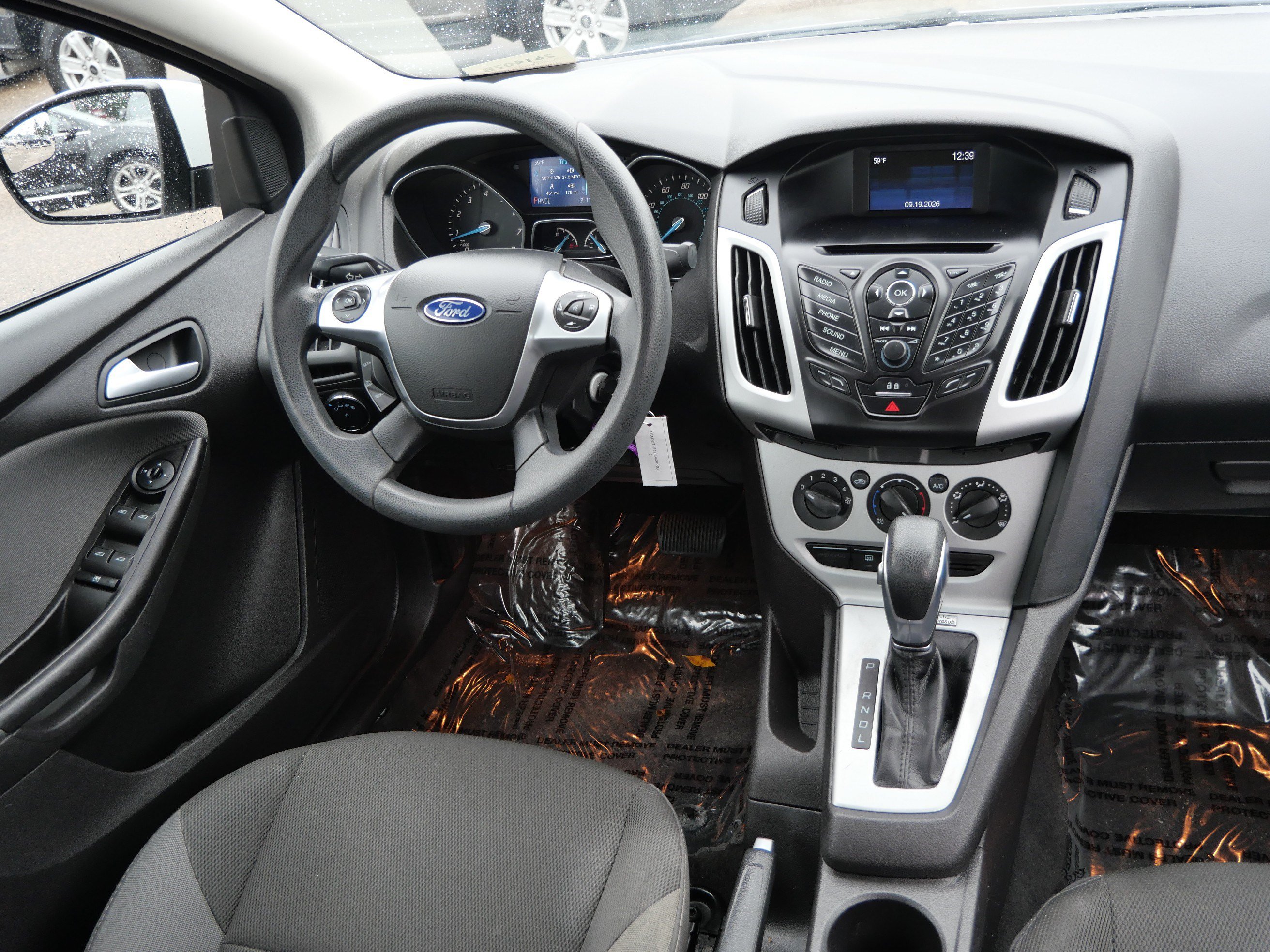 Used 2014 Ford Focus SE FWD image 9
