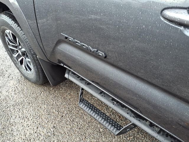 Used 2023 Toyota Tacoma TRD Sport w/ Advanced Technology Package image 20