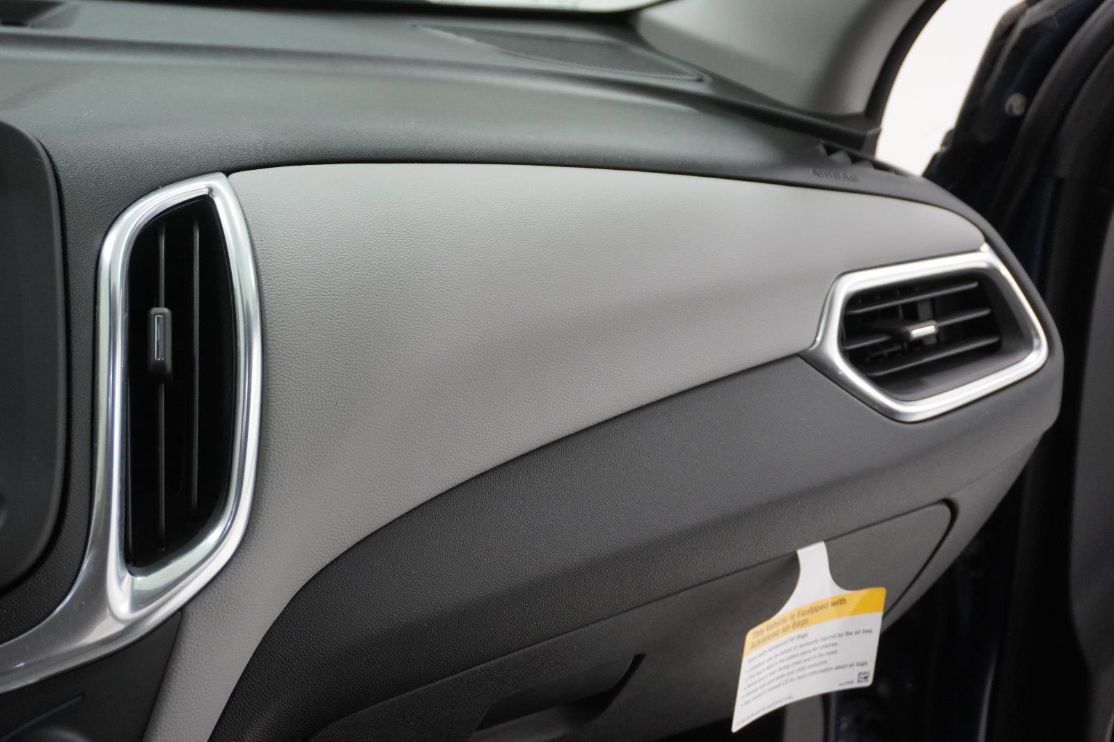 Used 2024 Chevrolet Equinox LS w/ Driver Confidence II Package image 29