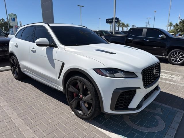Used 2022 Jaguar F-PACE SVR AWD/4WD image 16