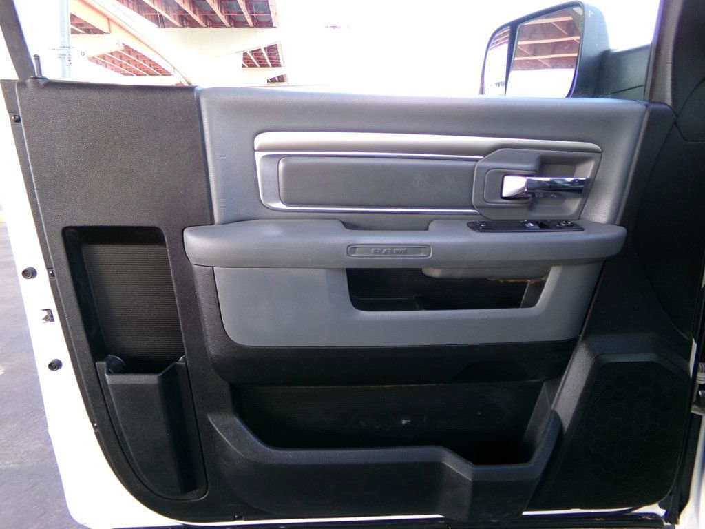 Used 2018 RAM 3500 Tradesman w/ Power & Remote Entry Group image 14