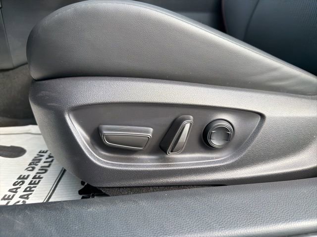 Used 2024 Toyota Prius Prime Premium image 10