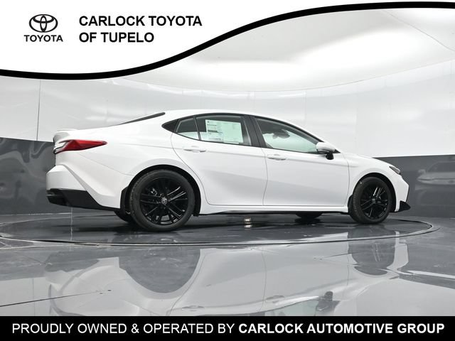 New 2026 Toyota Camry Hybrid FWD image 45