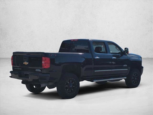 Used 2019 Chevrolet Silverado 2500 High Country w/ Duramax Plus Package image 5