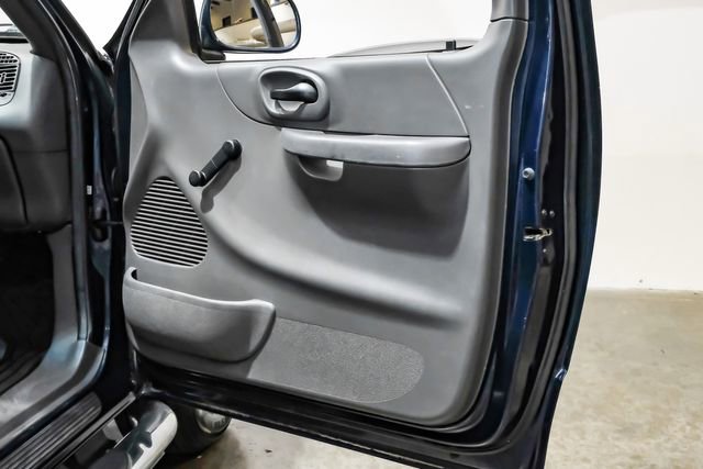 Used 2004 Ford F150 XL RWD image 36