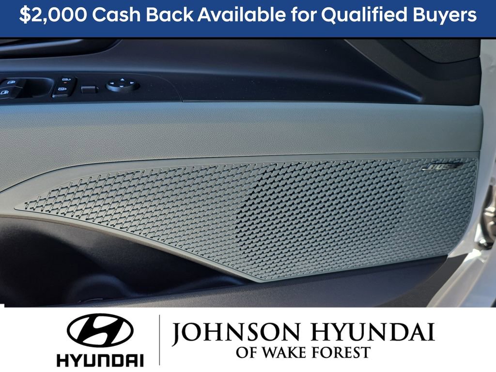 New 2026 Hyundai Elantra Limited image 37