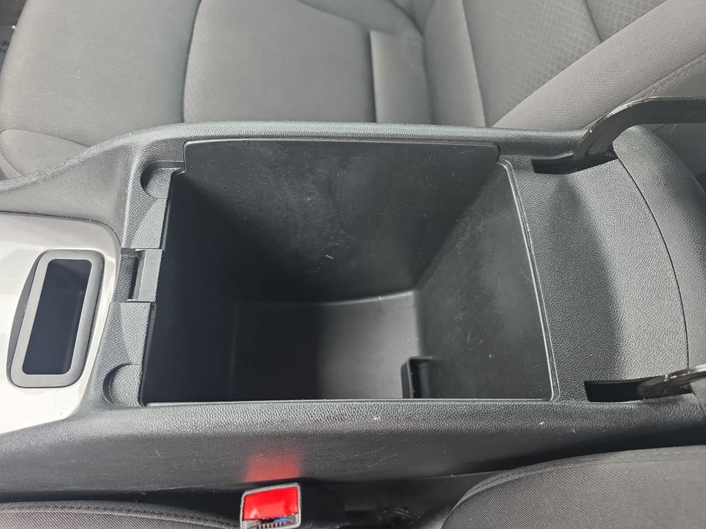 Used 2023 Chevrolet Malibu LT FWD image 23