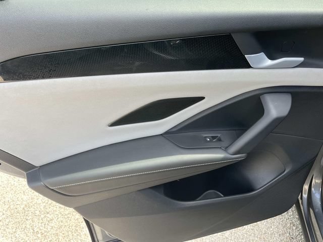 Certified 2026 Volkswagen Tiguan SE w/ Panoramic Sunroof Package FWD image 25
