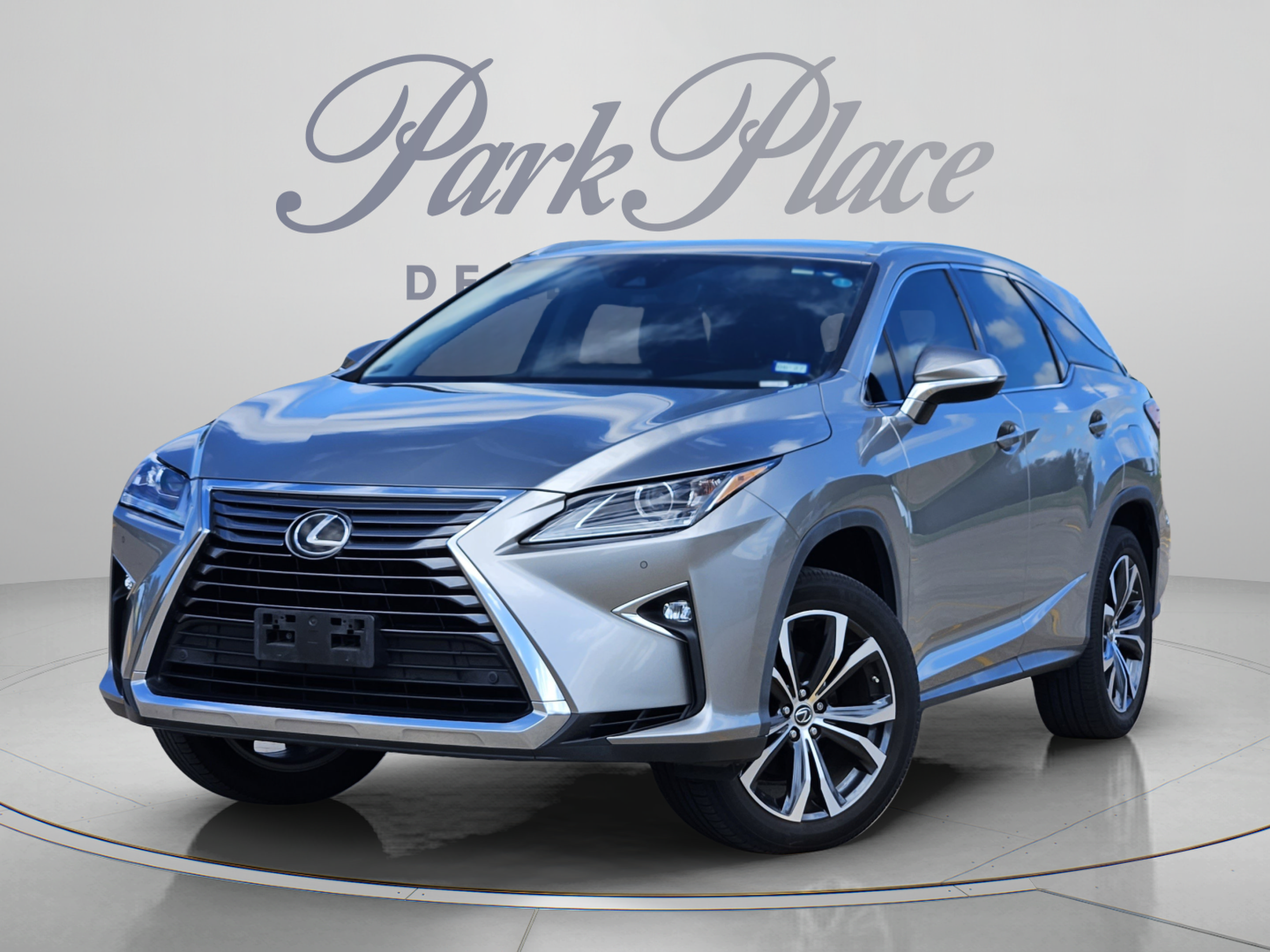 Used 2018 Lexus RX 350L FWD image 1