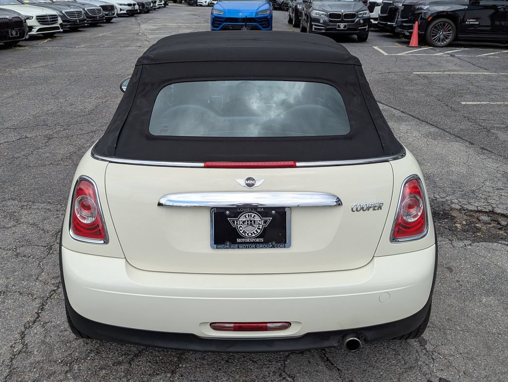 Used 2011 MINI Cooper Convertible FWD image 8