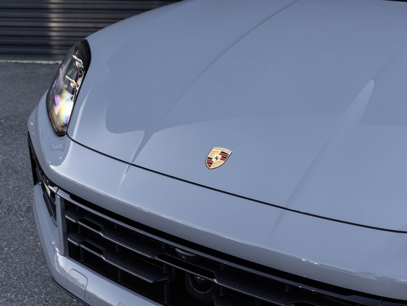 Certified 2026 Porsche Cayenne Coupe image 10