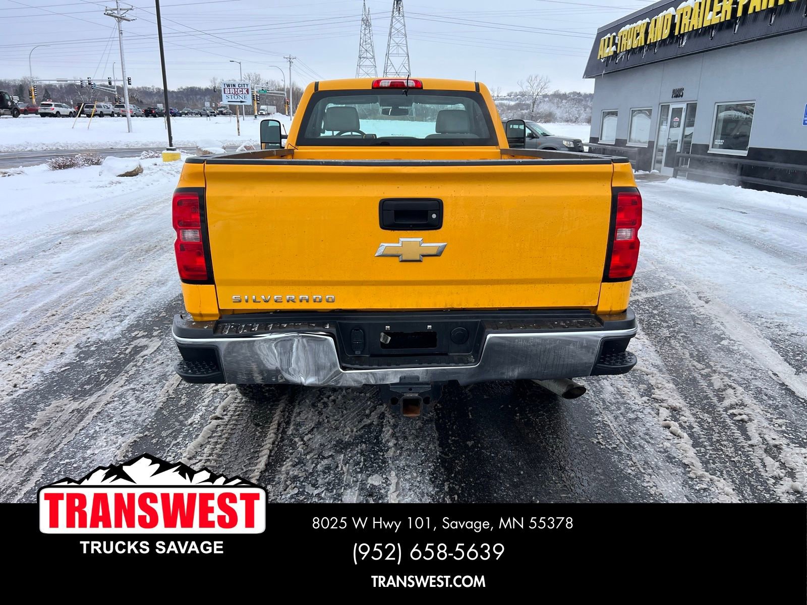 Used 2017 Chevrolet Silverado 3500 W/T w/ Snow Plow Prep Package AWD/4WD image 11