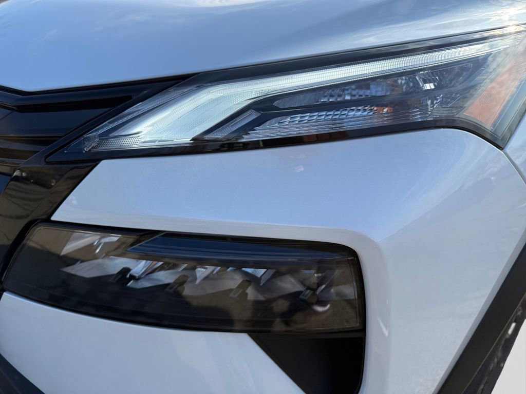 New 2026 Nissan Rogue Dark Armor image 22