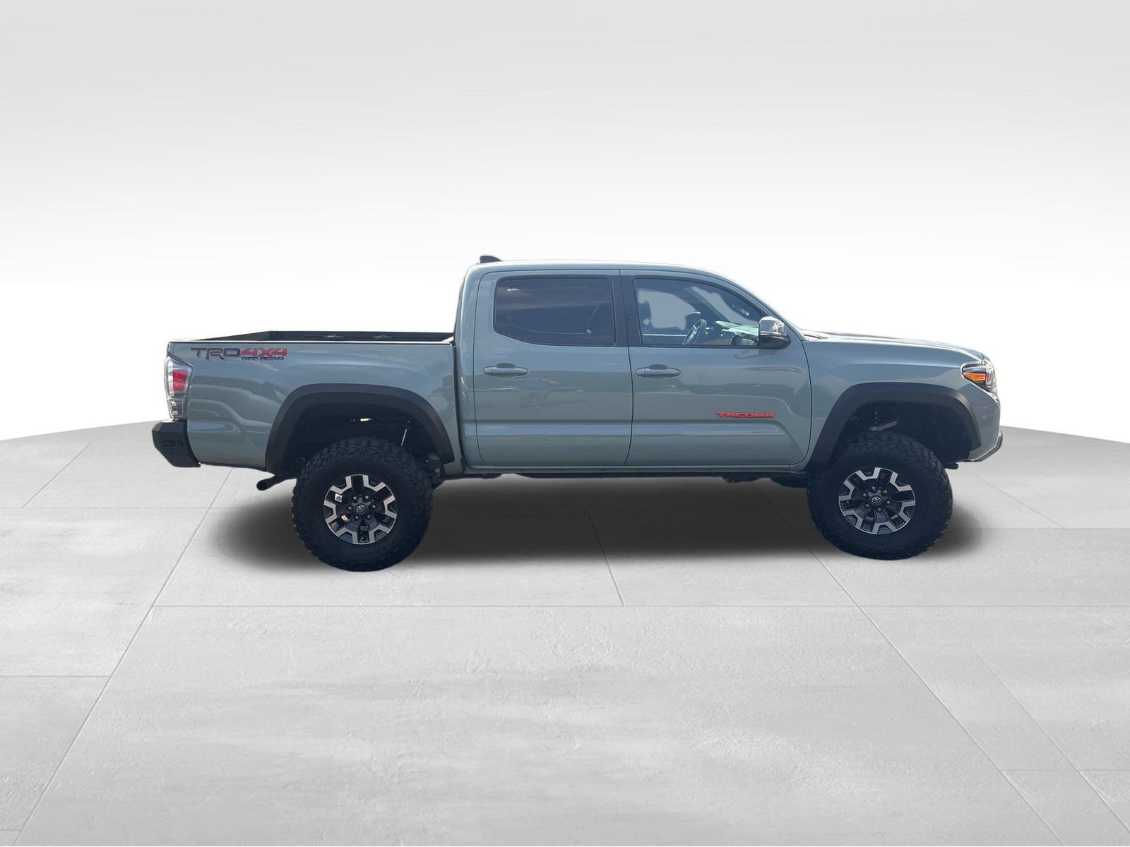 Used 2022 Toyota Tacoma TRD Off-Road image 7