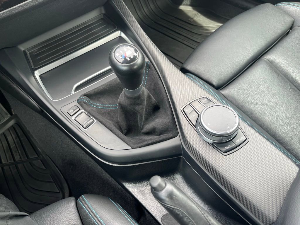 Used 2018 BMW M2 image 20