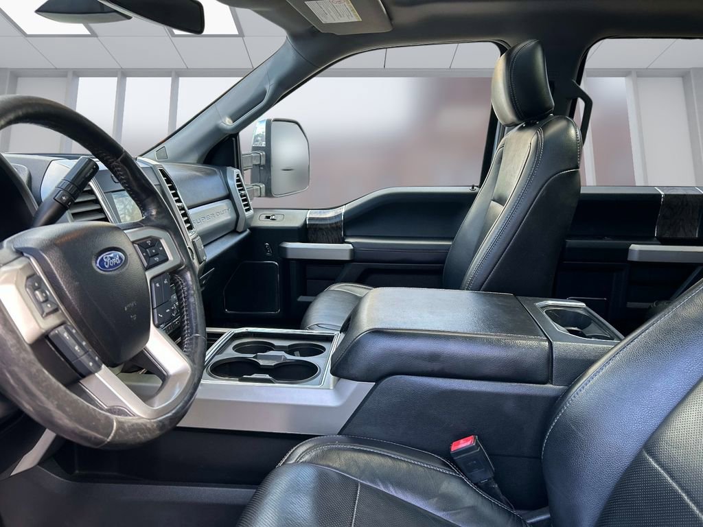 Used 2017 Ford F250 Lariat w/ Lariat Ultimate Package AWD/4WD image 25