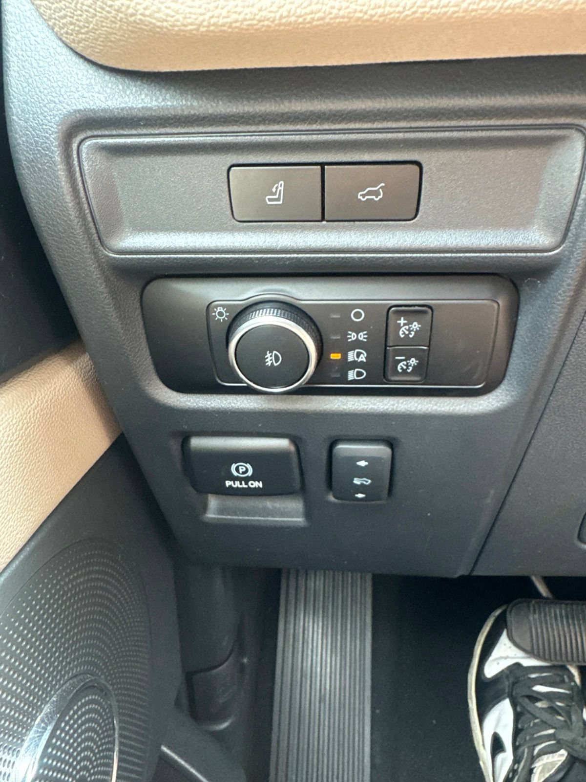 Used 2024 Ford Expedition Max Limited AWD/4WD image 26