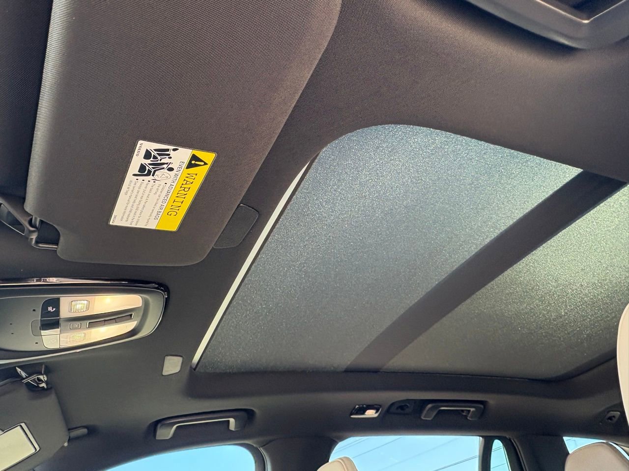 New 2026 Volvo XC90 B6 Plus w/ Protection Package Premier image 21