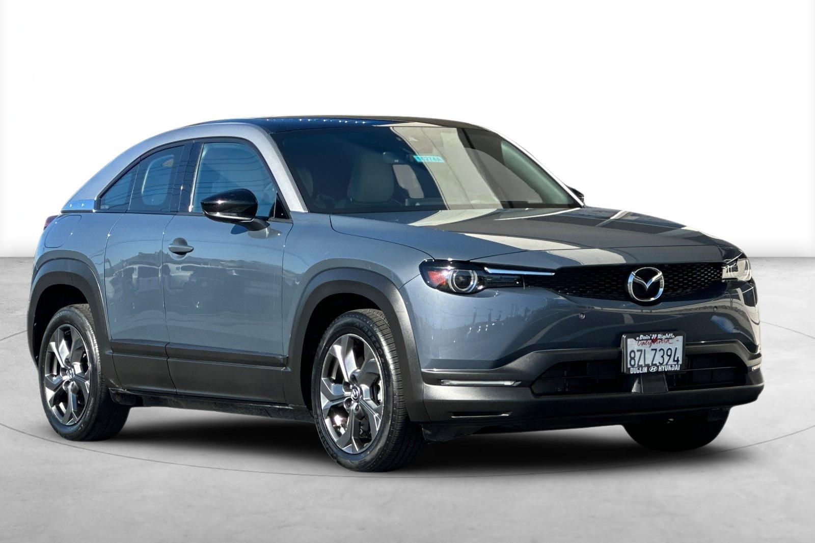 Used 2022 MAZDA MX-30 Electric w/ Premium Plus Pkg FWD image 8