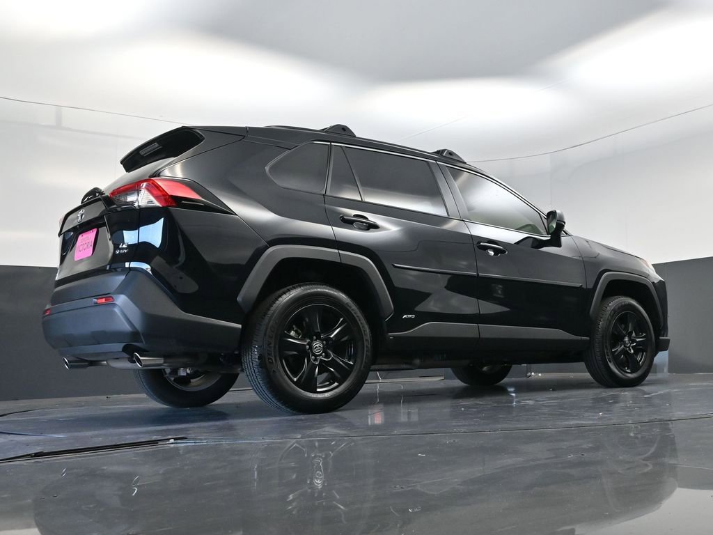 Used 2025 Toyota RAV4 LE image 20