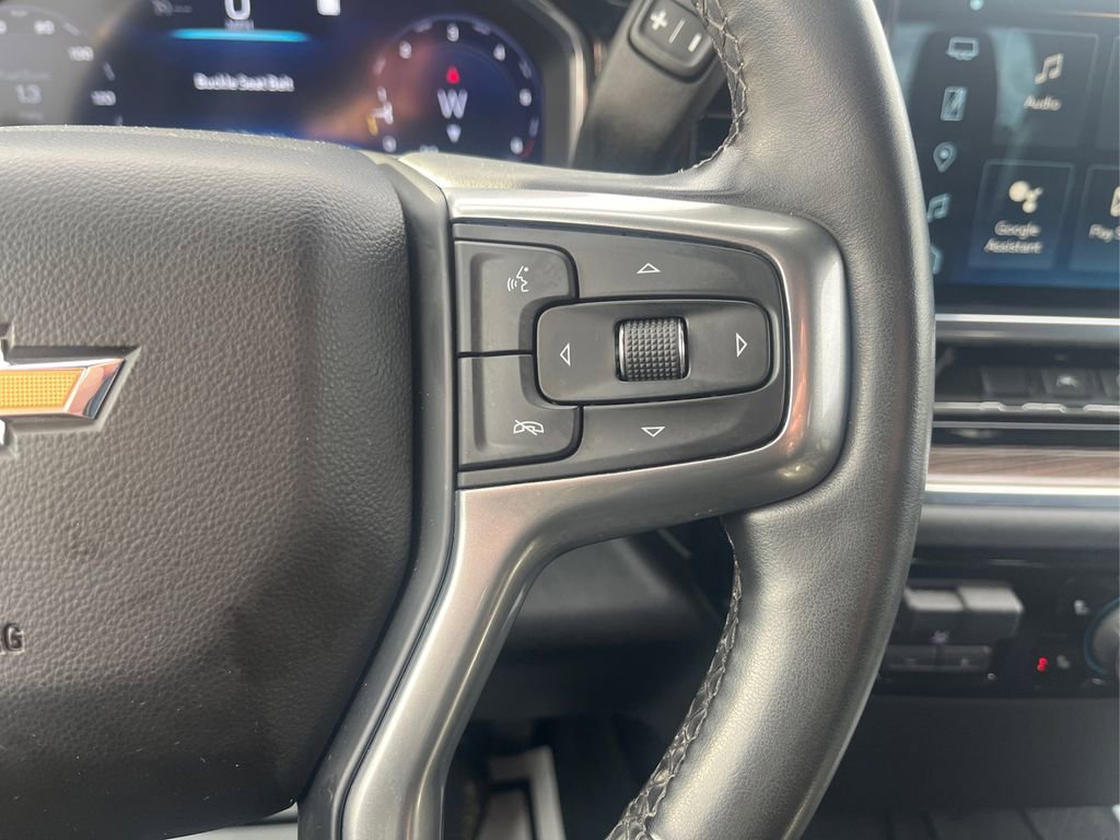 Used 2023 Chevrolet Silverado 1500 LT w/ Convenience Package II image 31