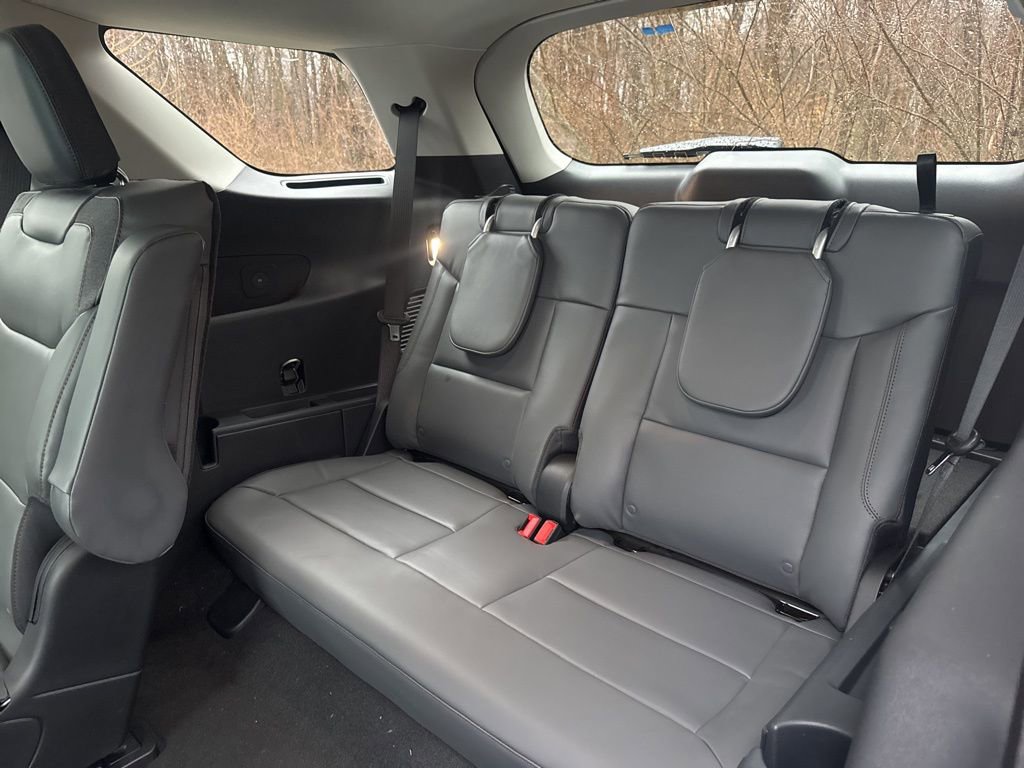 New 2026 Ford Explorer Active w/ Active Comfort Package image 30