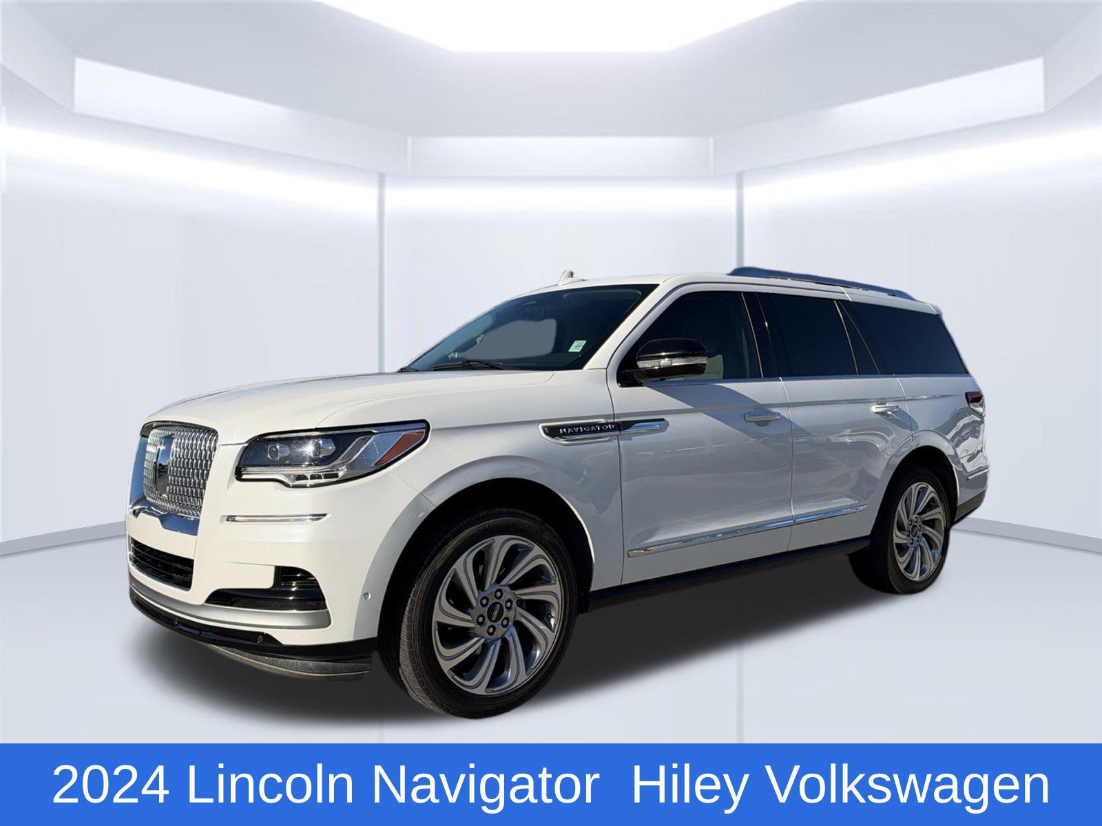 Used 2024 Lincoln Navigator Premiere AWD/4WD 360° Tour