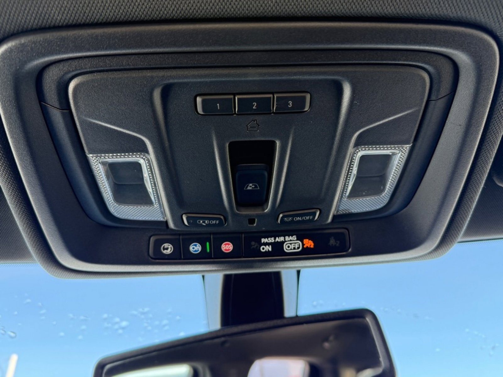 Used 2019 GMC Sierra 1500 AT4 w/ Off Road Performance Package image 32