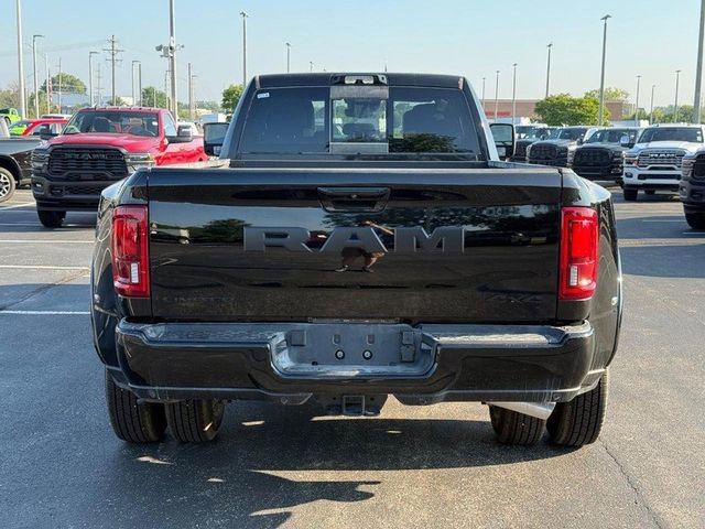 New 2025 RAM 3500 Limited image 4