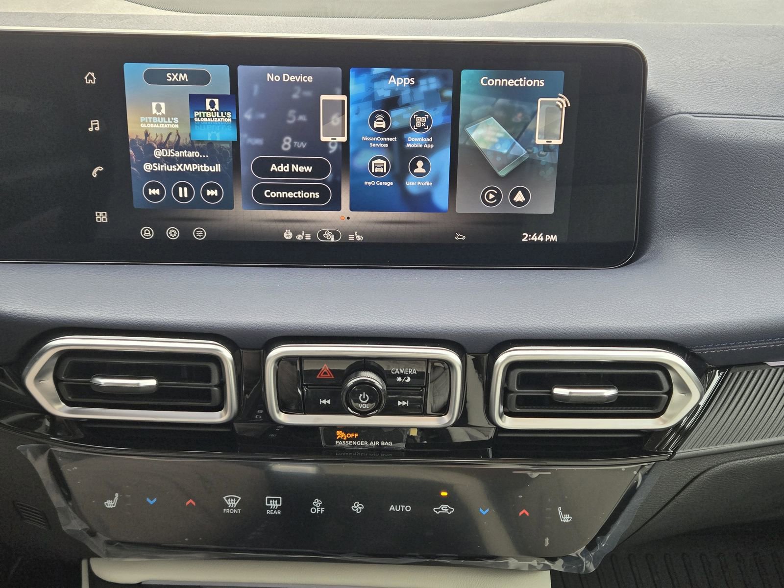 New 2026 Nissan Sentra SL w/ Floor Mat Package FWD image 14