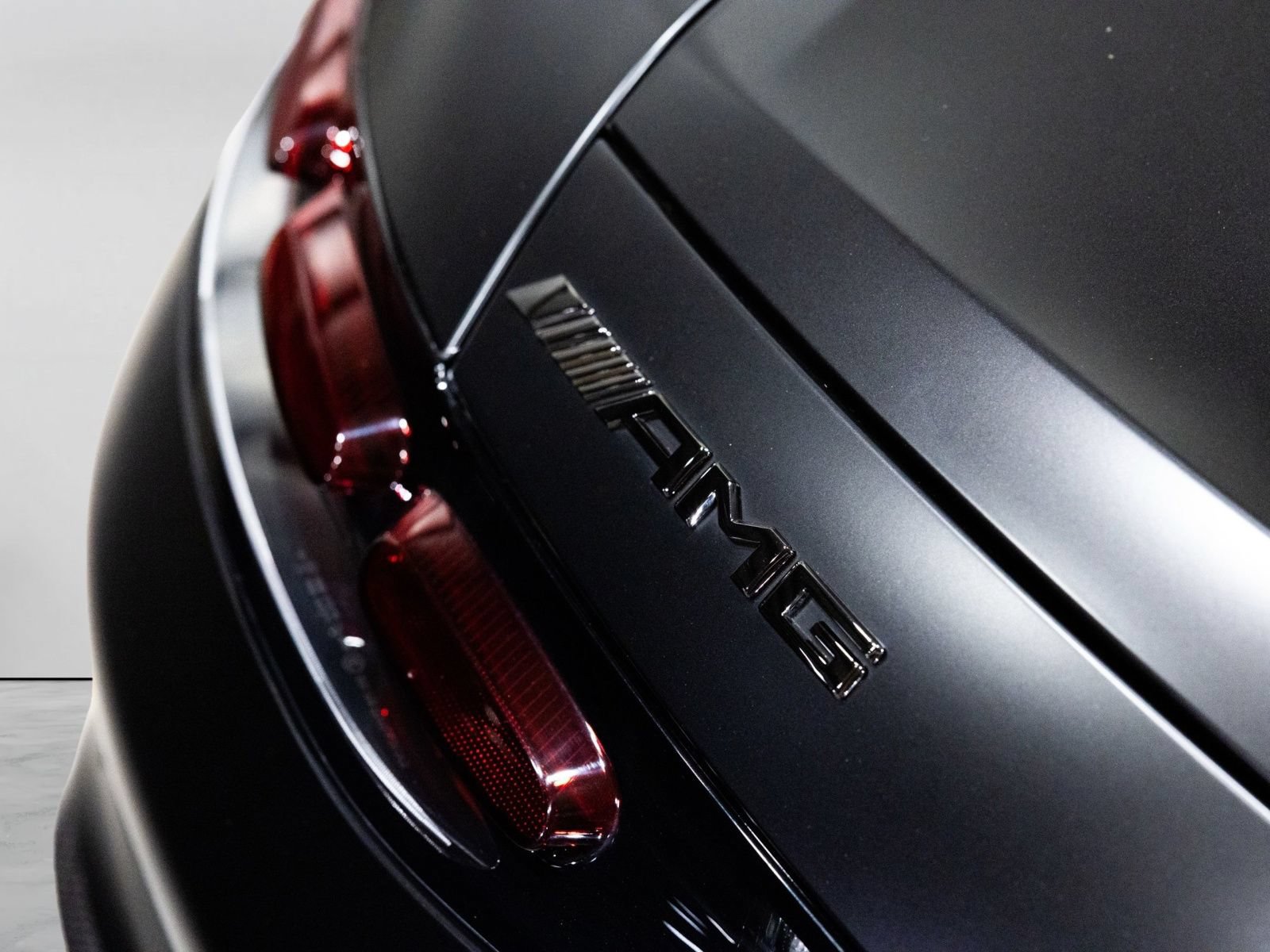 Used 2025 Mercedes-Benz AMG GT 63 image 18