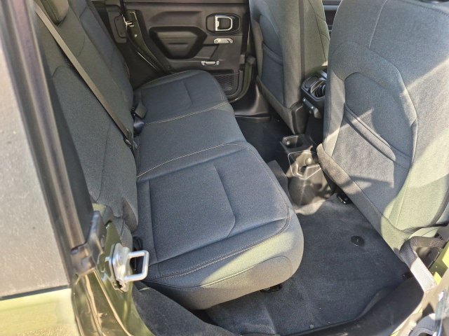 Used 2024 Jeep Wrangler Unlimited Sport AWD/4WD image 24