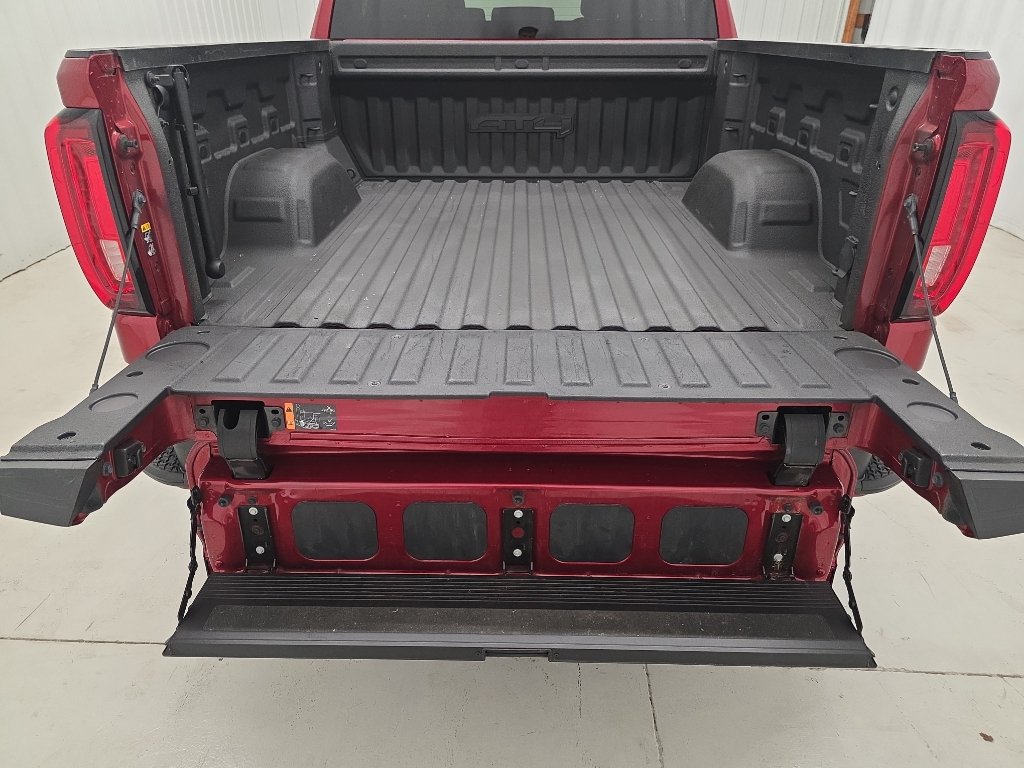 Used 2021 GMC Sierra 1500 AT4 AWD/4WD image 18