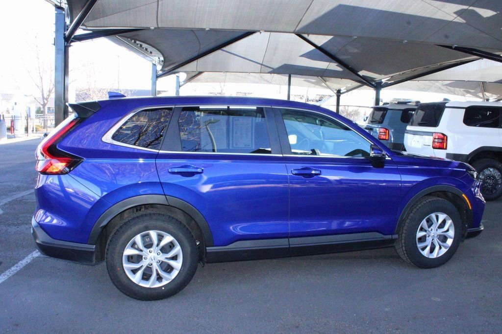 Used 2025 Honda CR-V LX image 16