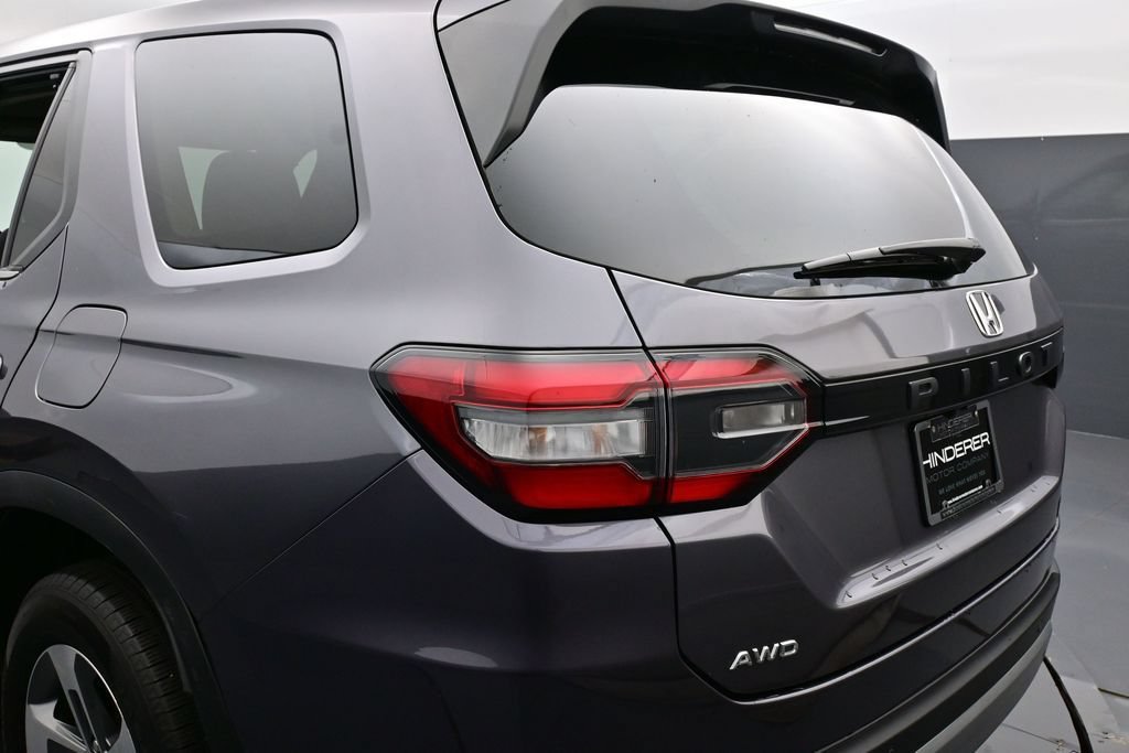 Used 2025 Honda Pilot EX-L image 42