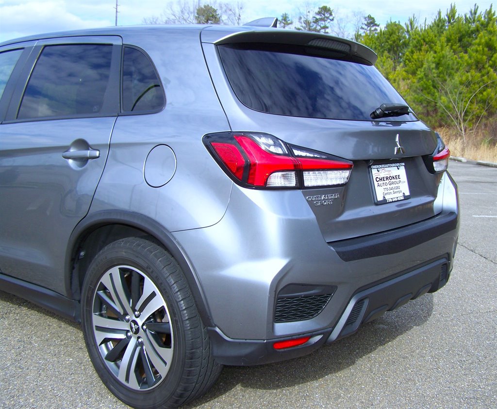 Used 2021 Mitsubishi Outlander Sport SE AWD/4WD image 25