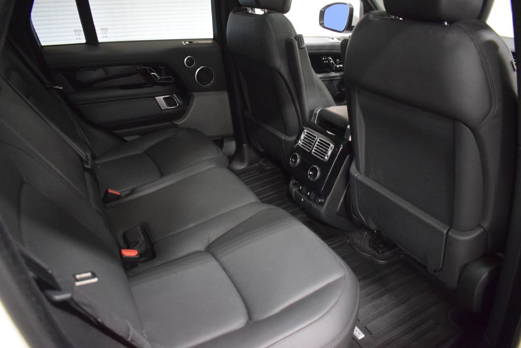 Used 2019 Land Rover Range Rover HSE image 21
