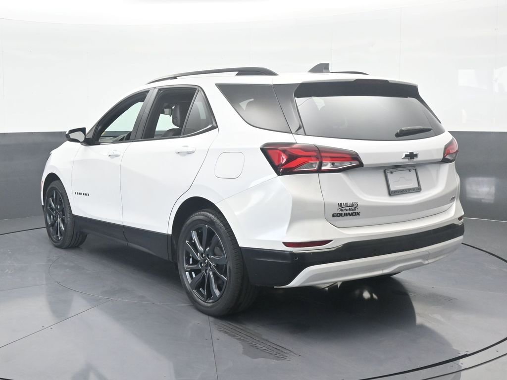 Used 2023 Chevrolet Equinox RS image 4